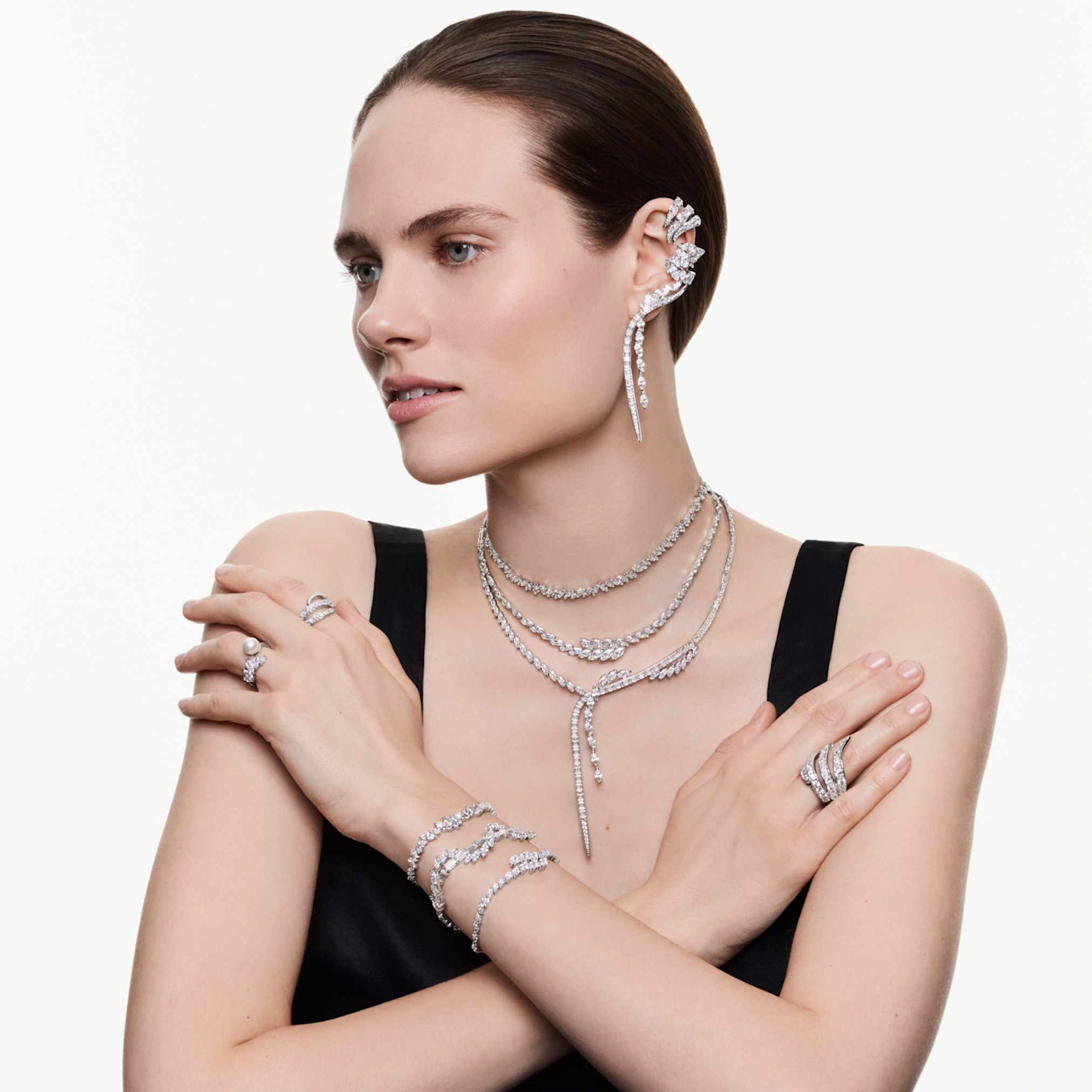 Swarovski Mesmera choker Marquise cut, White, Rhodium plated